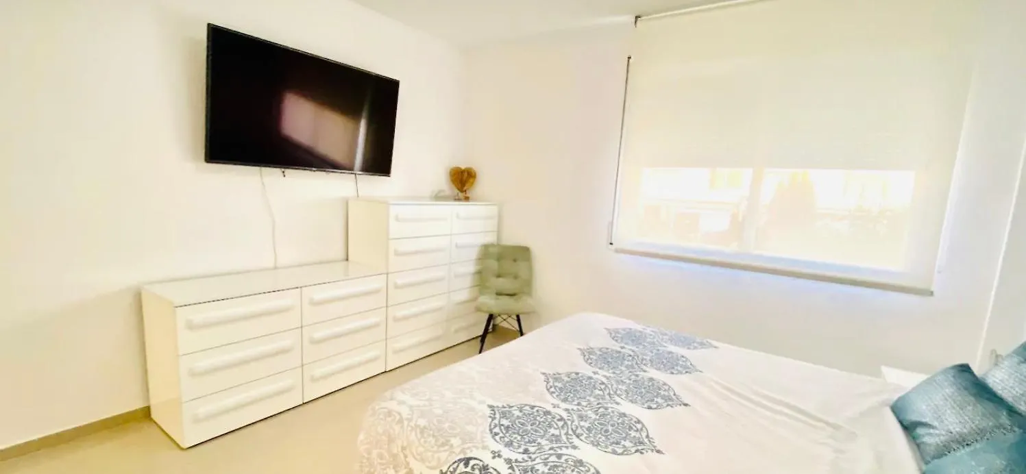 Frente Al Mar Salida Directa Por Jardin A Playa 30 M Agua Apartment Cubelles 0*,