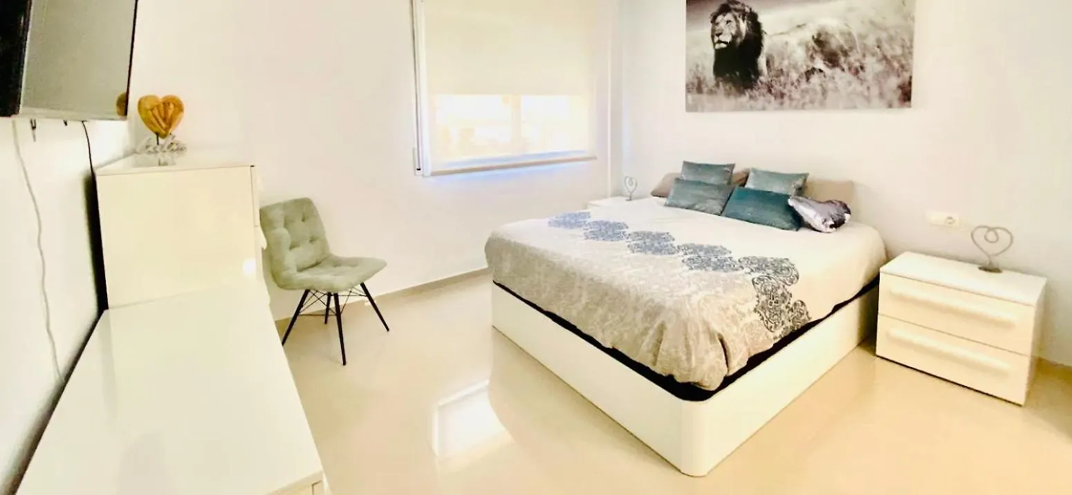 Frente Al Mar Salida Directa Por Jardin A Playa 30 M Agua Apartment Cubelles
