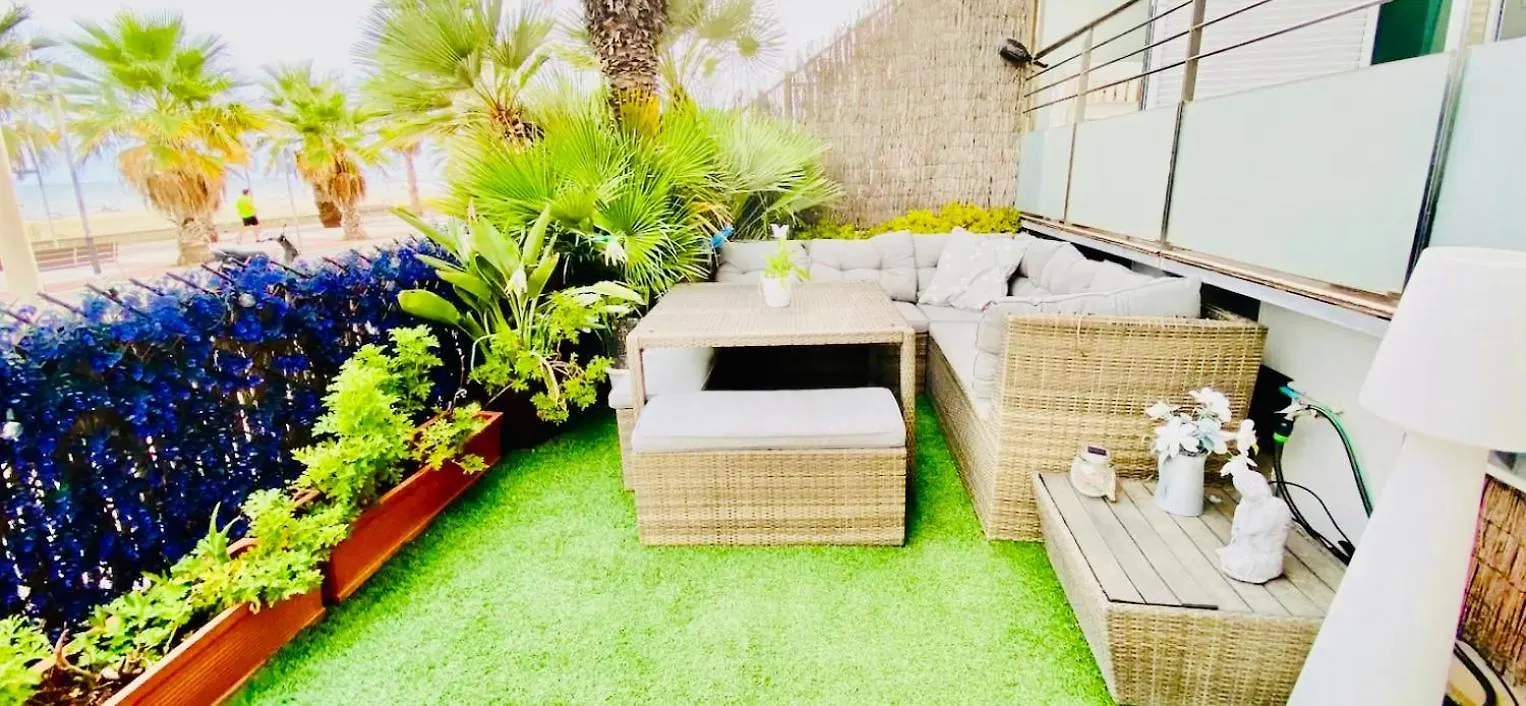Frente Al Mar Salida Directa Por Jardin A Playa 30 M Agua Apartment Cubelles Spain